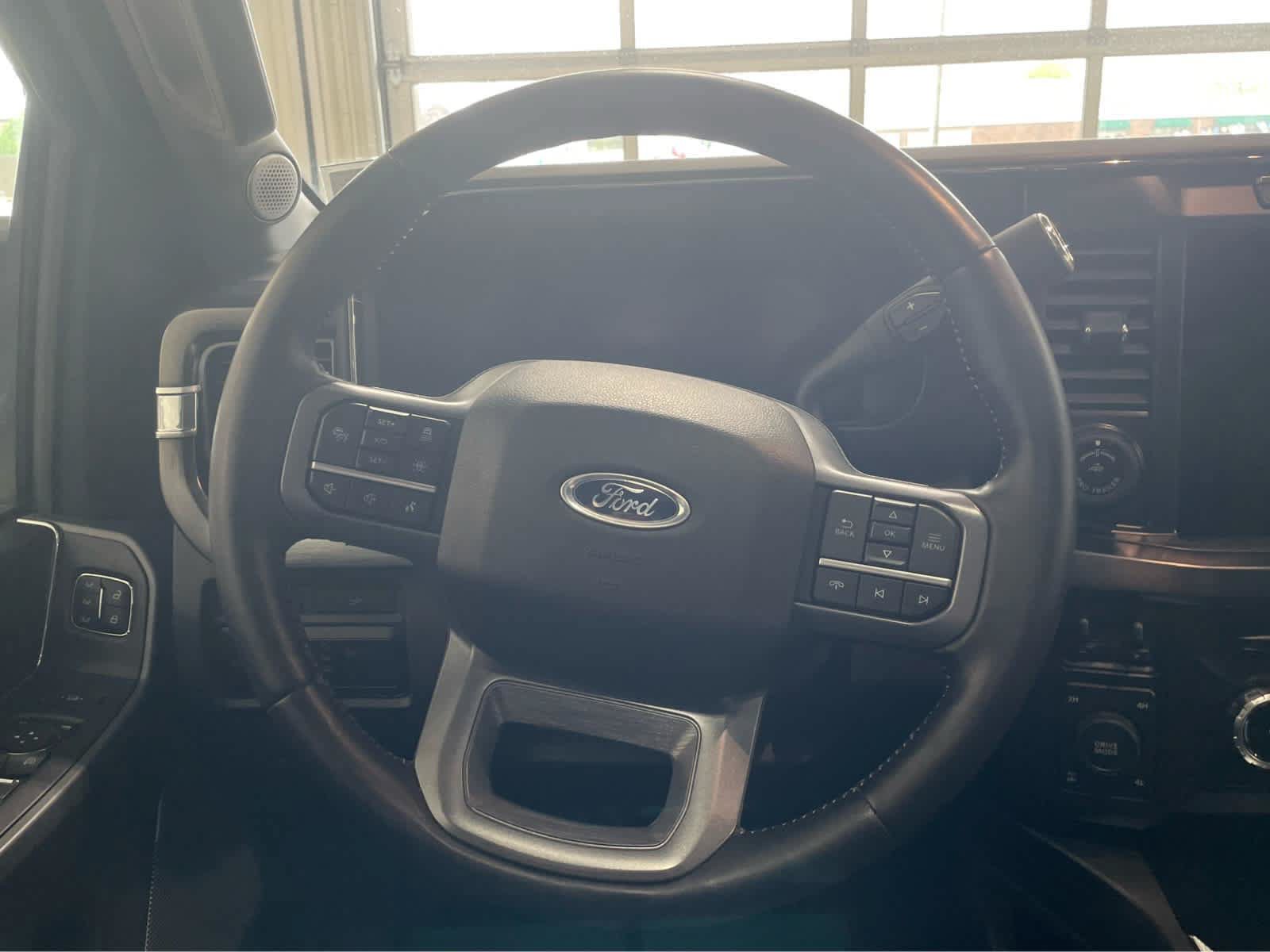 Certified 2023 Ford F250 Lariat w/ Lariat Ultimate Package AWD/4WD image 12