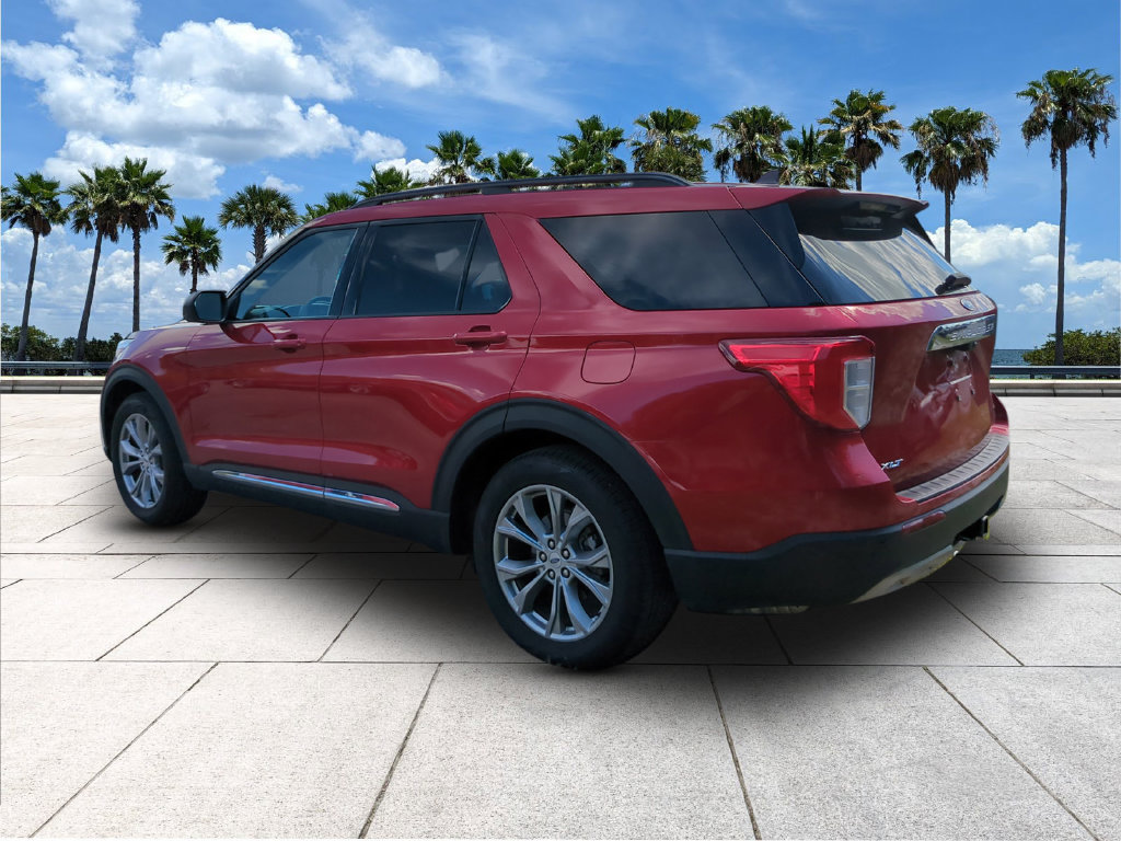 Certified 2023 Ford Explorer XLT w/ Equipment Group 202A RWD image 6