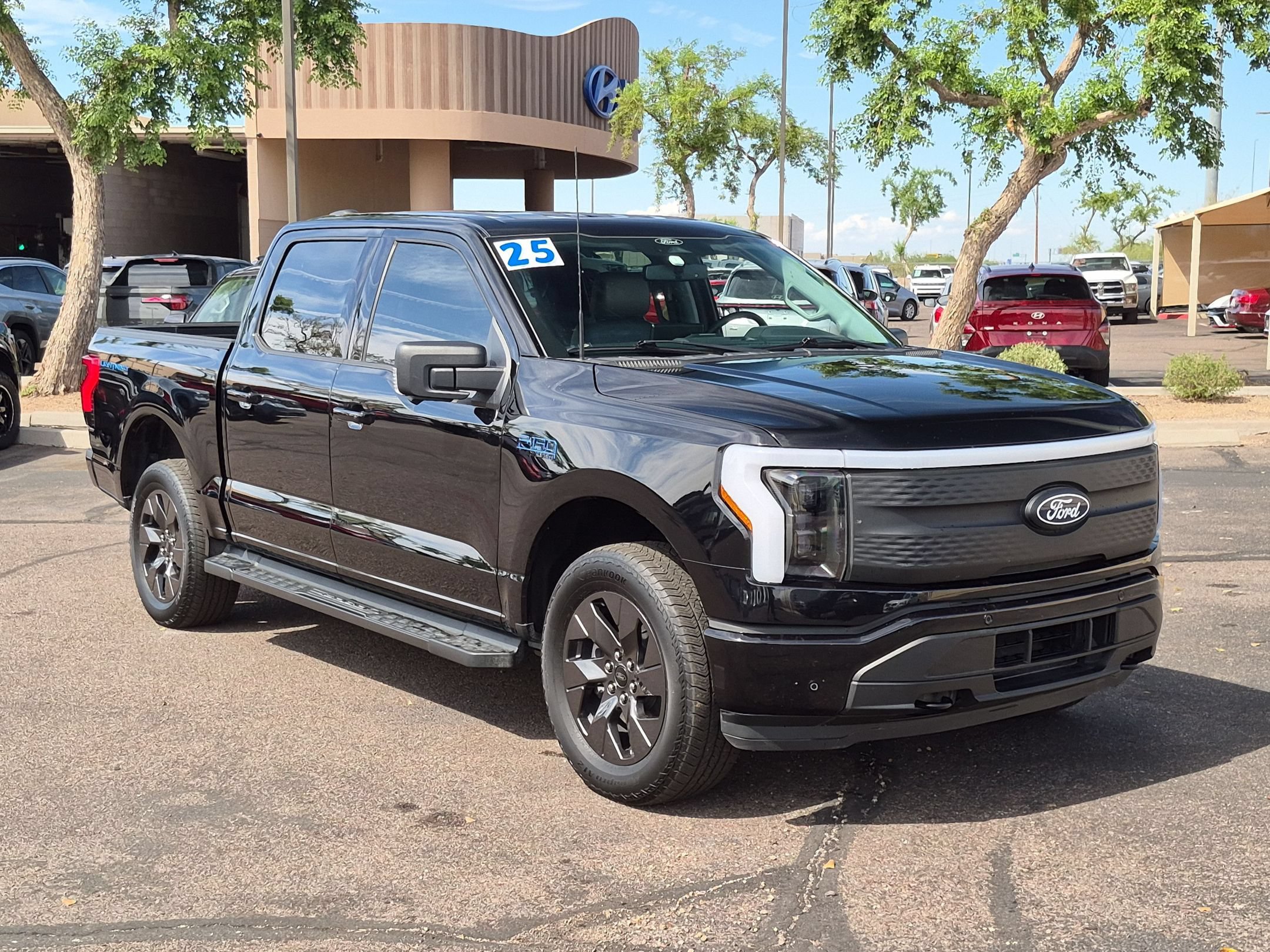 Certified 2025 Ford F150 Lightning Flash AWD/4WD image 3