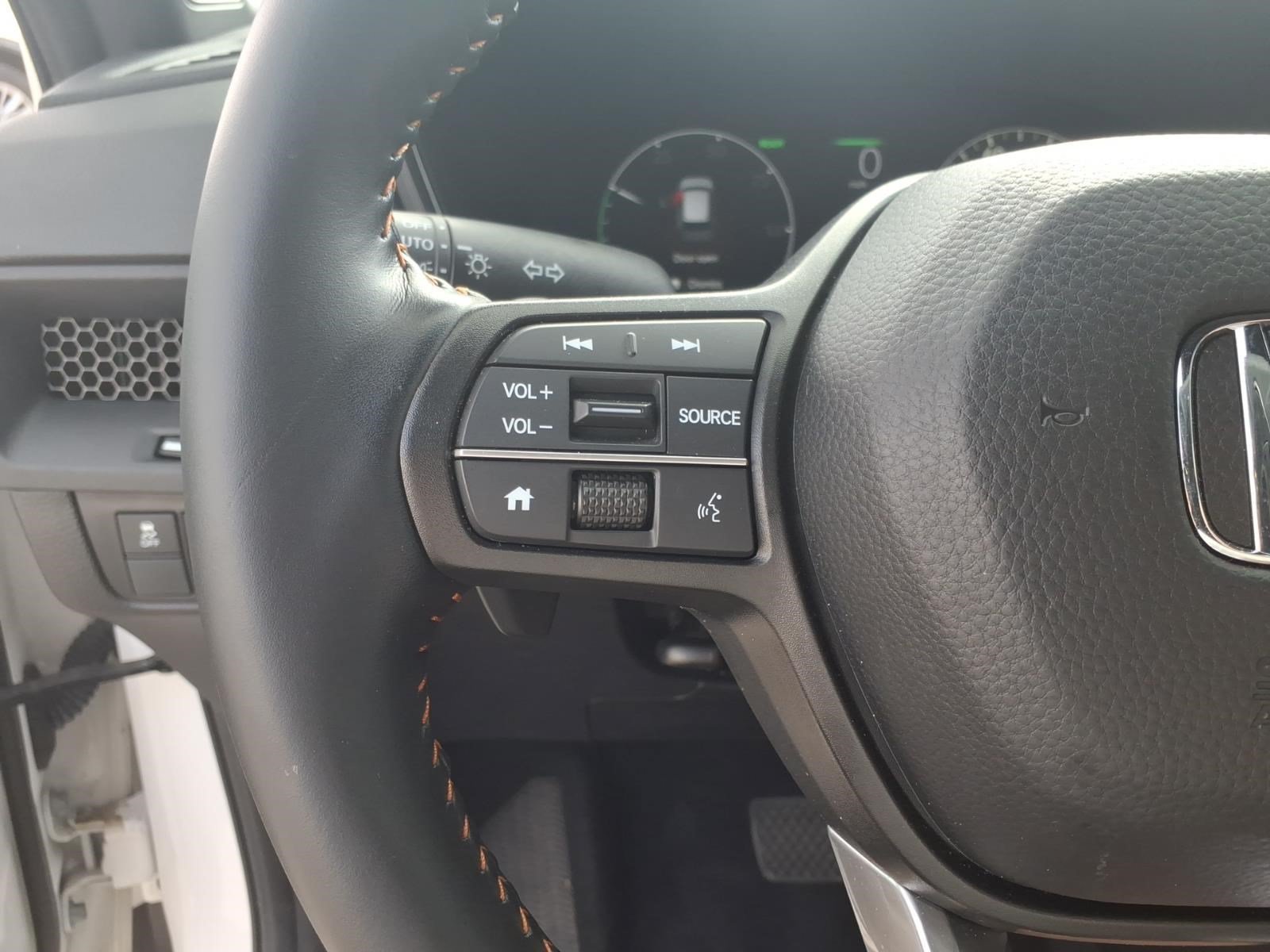 Used 2025 Honda CR-V Sport image 27