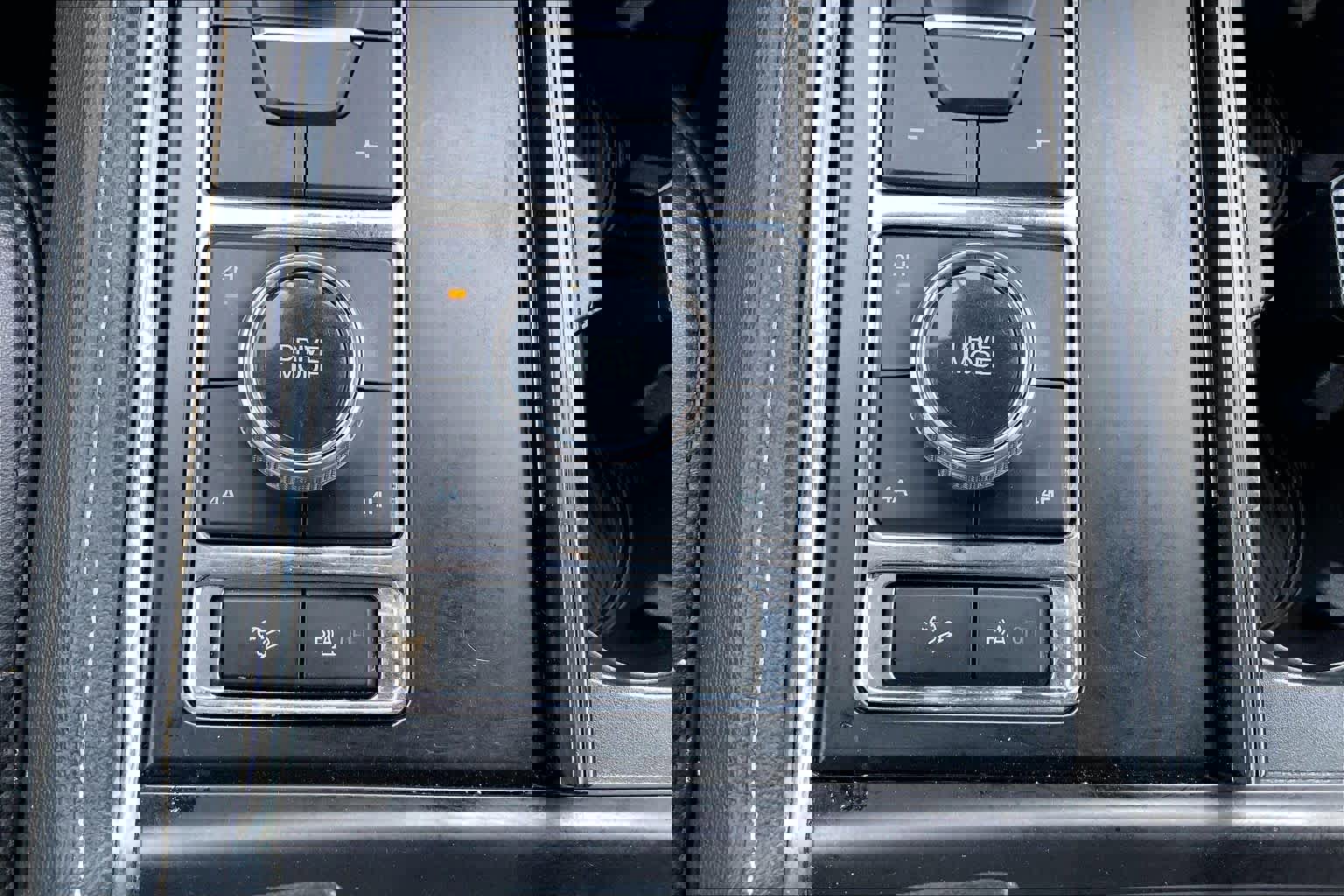 Certified 2023 Ford Expedition XLT image 36