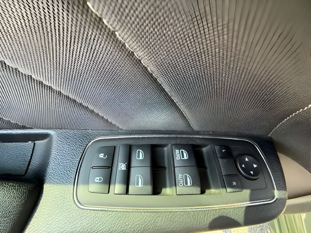 Used 2022 Dodge Charger SXT w/ Cold Weather Package AWD/4WD image 19