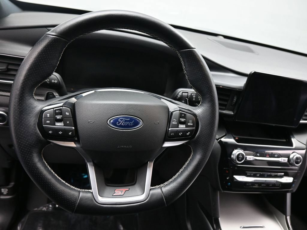 Certified 2022 Ford Explorer ST w/ Equipment Group 401A image 41