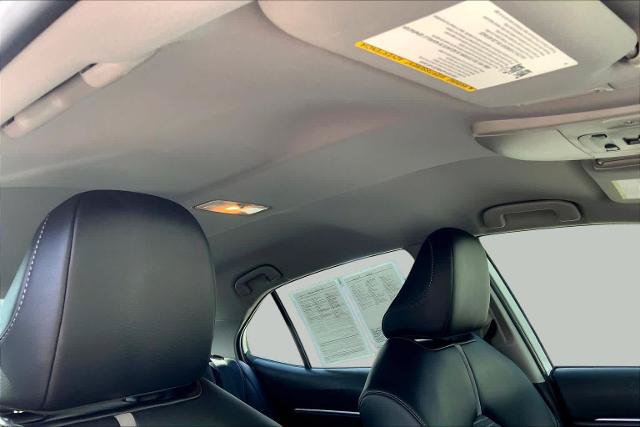 Used 2023 Toyota Camry SE AWD/4WD image 14