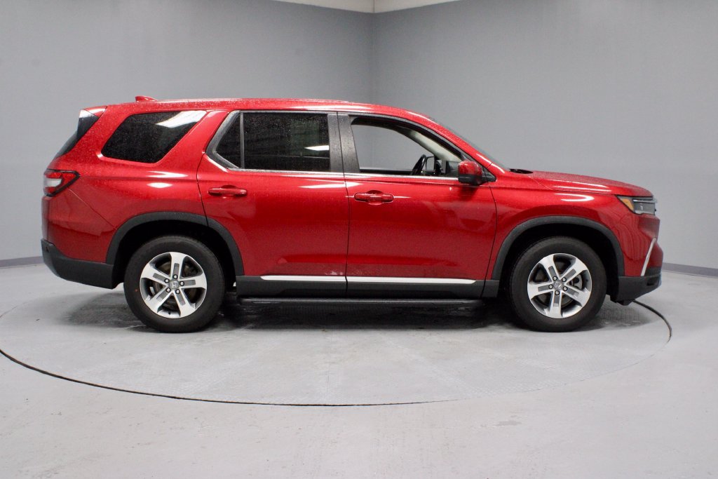 Used 2023 Honda Pilot EX-L image 12