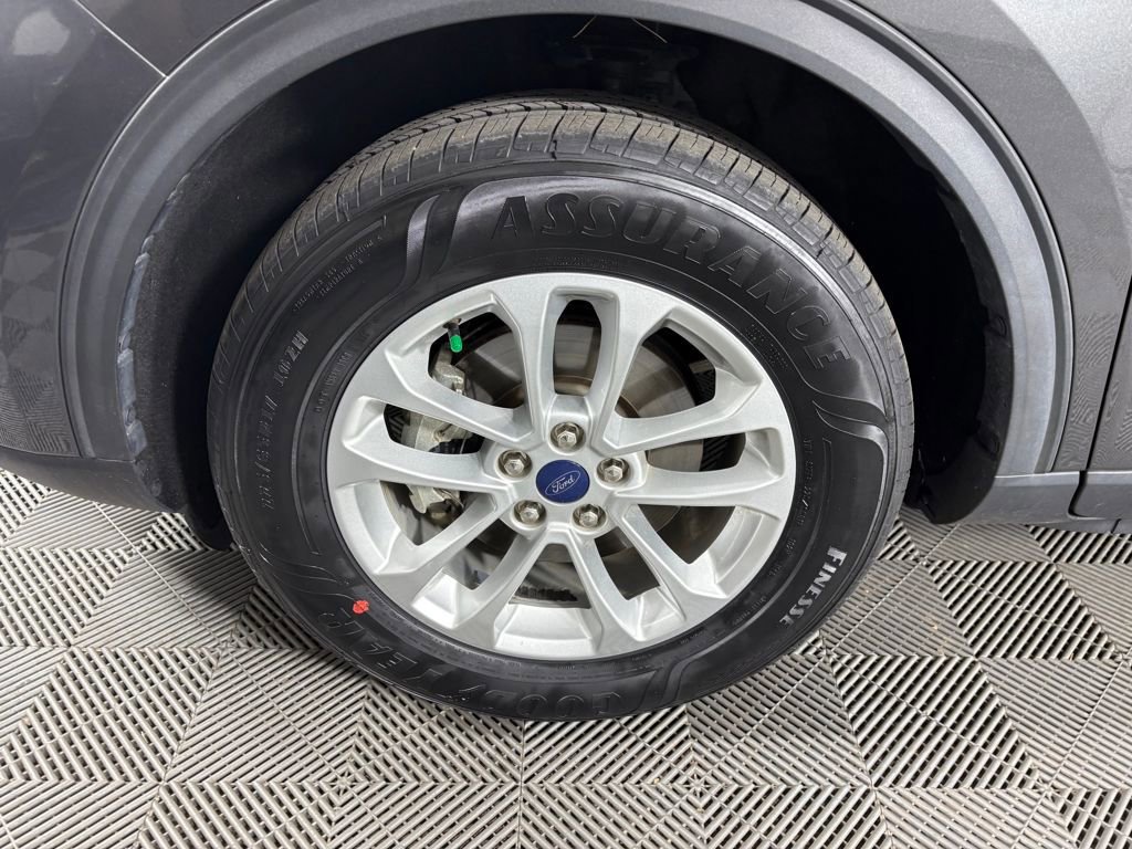 Certified 2020 Ford Escape SE image 11