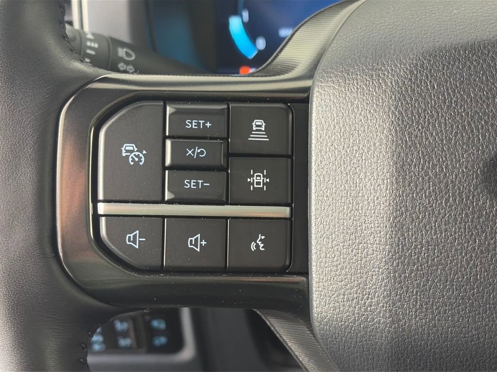 Certified 2025 Ford F150 Platinum w/ Equipment Group 702A High image 17