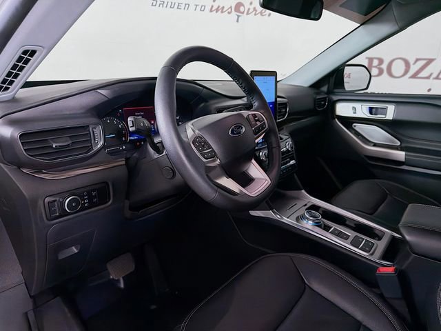 Certified 2023 Ford Explorer Limited w/ Limited Technology Package image 11