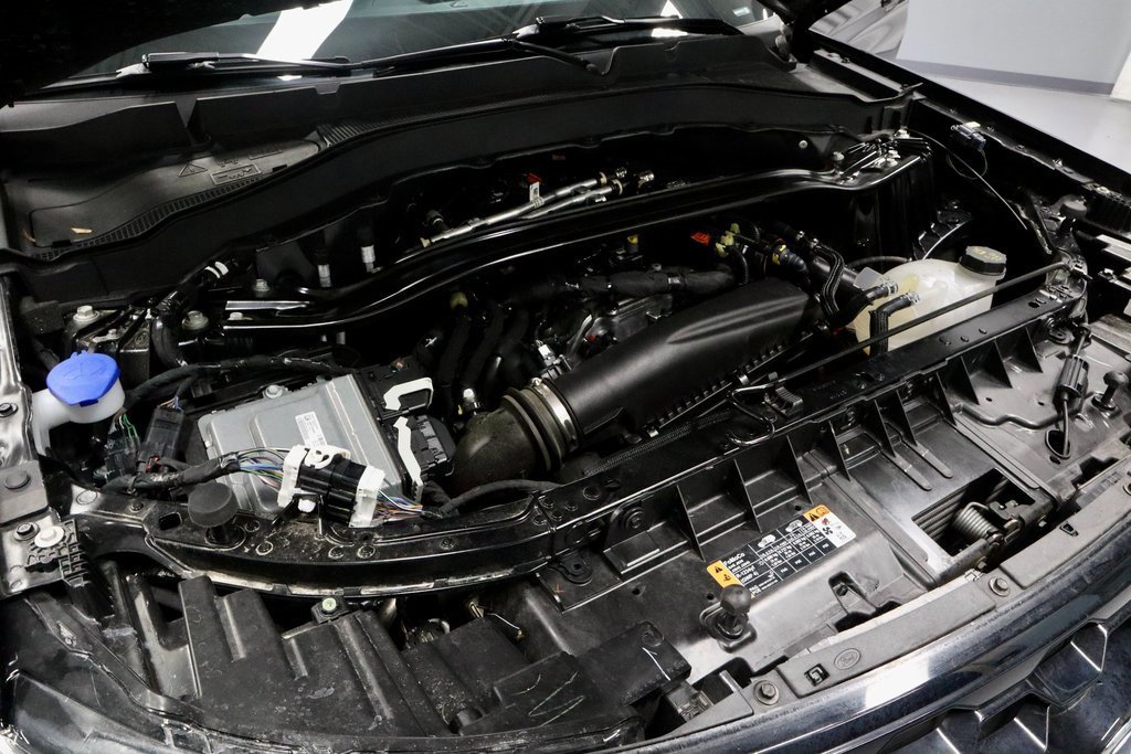 Certified 2025 Ford Explorer ST-Line w/ ST-Line Street Pack image 16