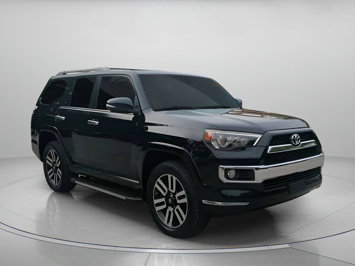 Used 2018 Toyota 4Runner Limited AWD/4WD image 2
