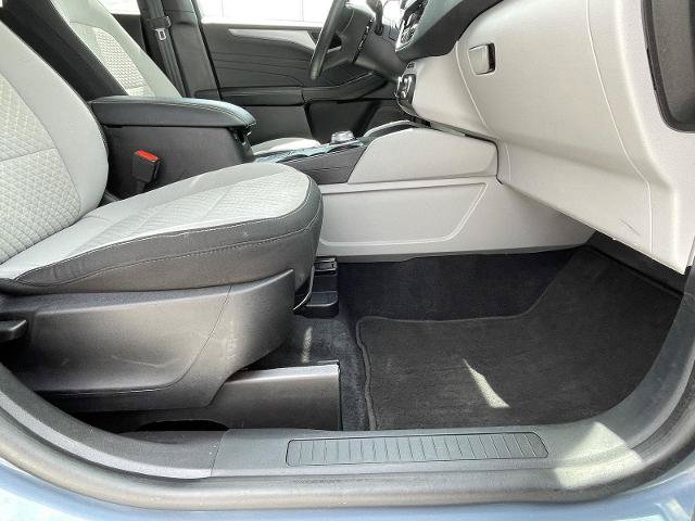 Certified 2023 Ford Escape Active AWD/4WD image 24