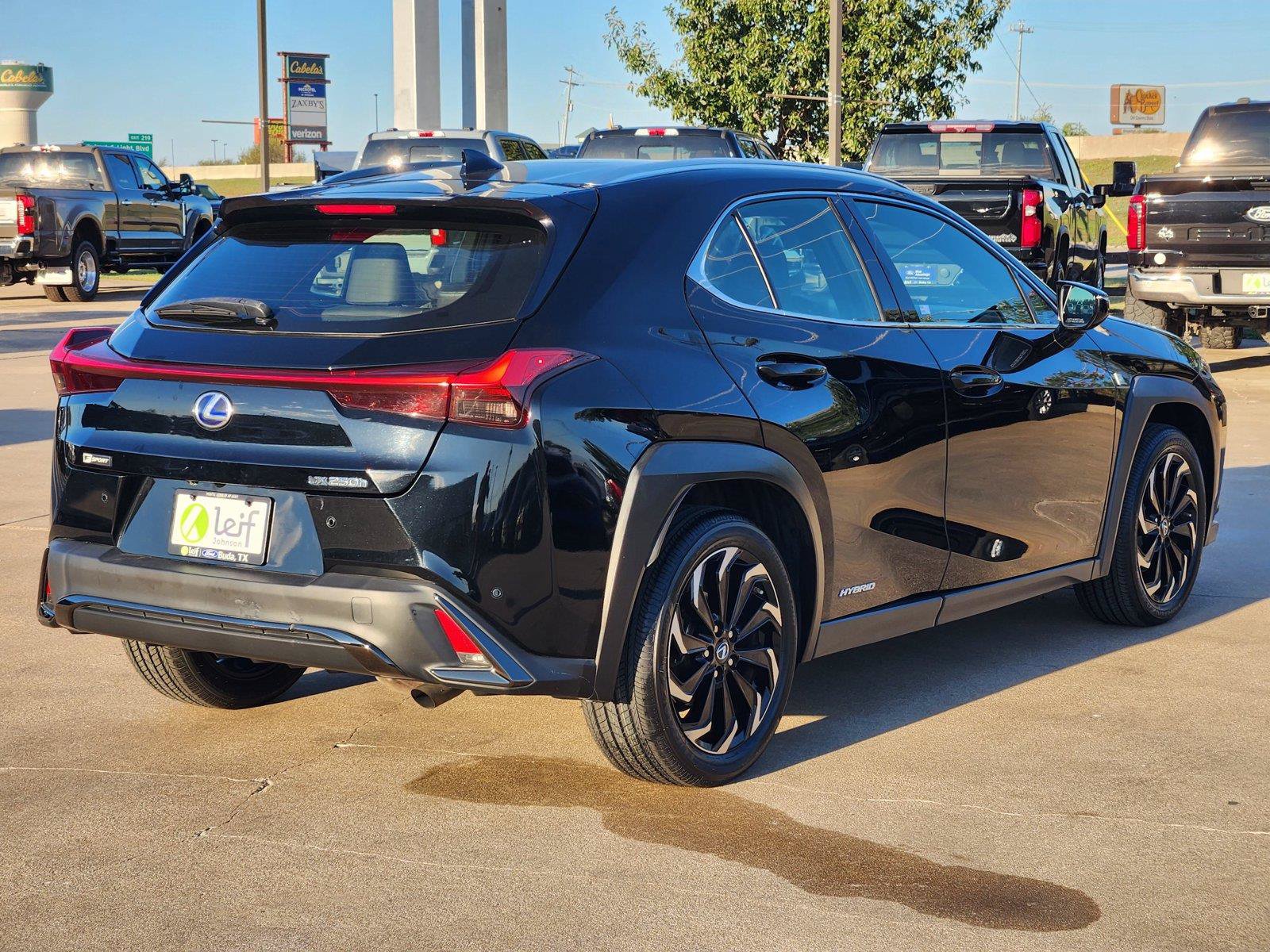 Used 2020 Lexus UX 250h F Sport w/ F Sport Premium Package AWD/4WD image 4