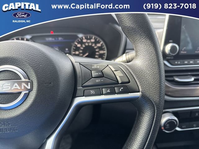 Used 2024 Nissan Altima 2.5 SV image 22