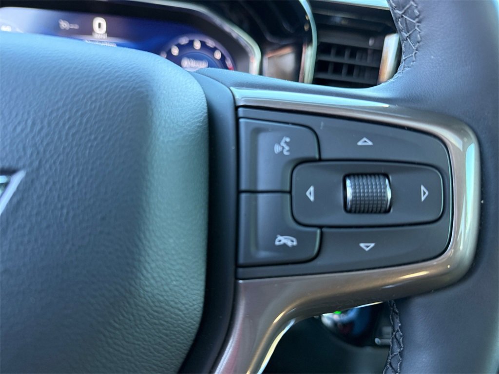 Used 2024 Chevrolet Silverado 2500 High Country image 23