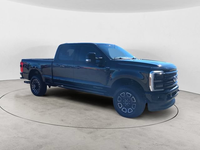 Certified 2025 Ford F350 Platinum AWD/4WD image 7