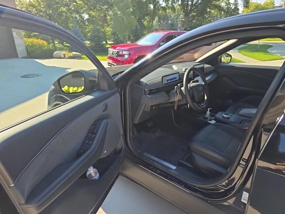 Certified 2023 Ford Mustang Mach-E GT w/ GT Performance Edition AWD/4WD image 5
