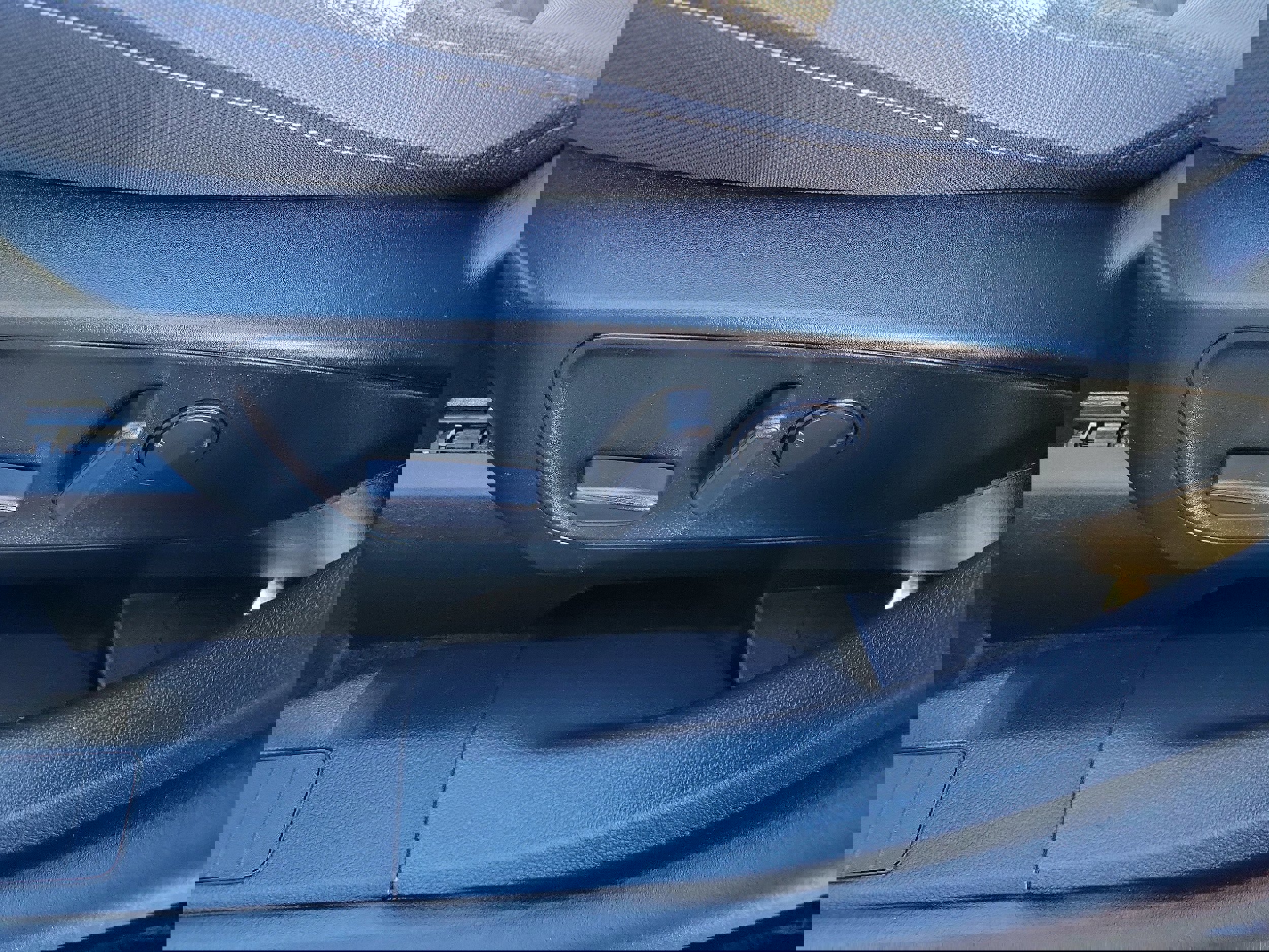 Certified 2022 Ford Escape SE w/ SE Sport Appearance Package image 19