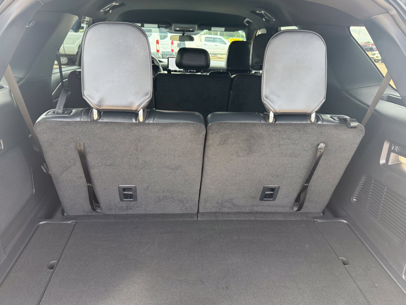 Certified 2025 Ford Explorer ST-Line RWD image 20