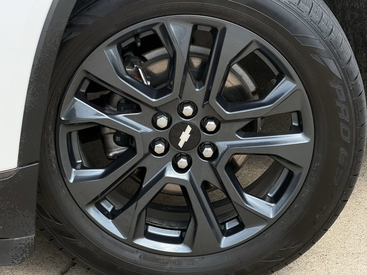 Used 2021 Chevrolet Traverse RS image 9