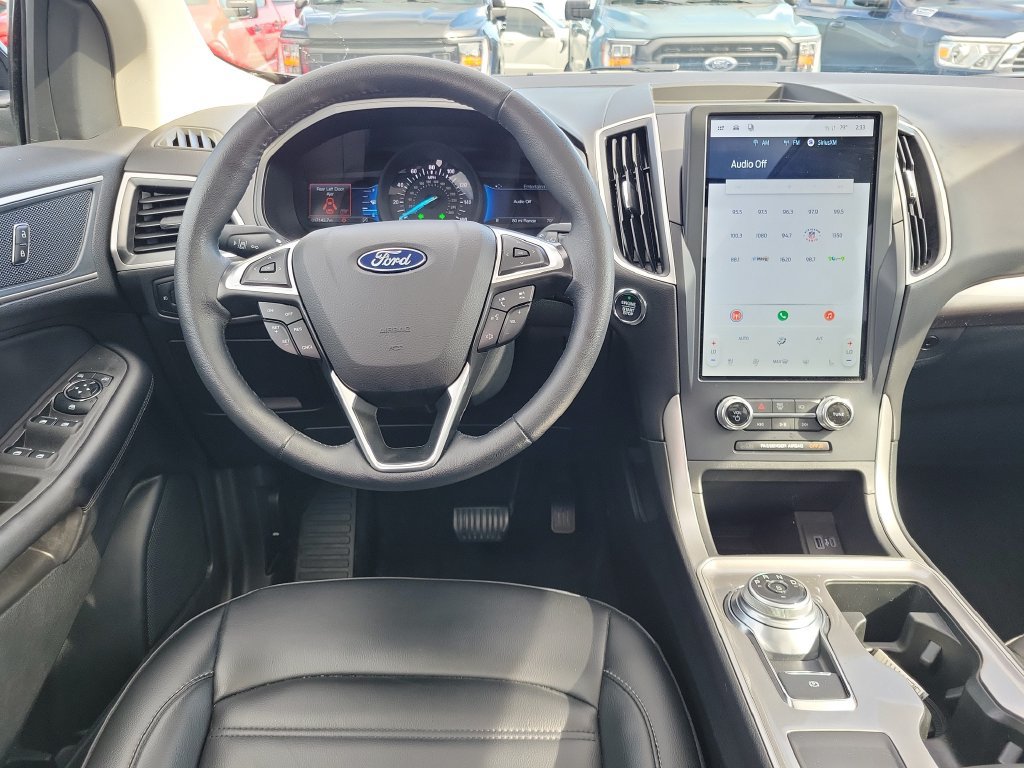 Certified 2024 Ford Edge SEL w/ Convenience Package AWD/4WD image 12