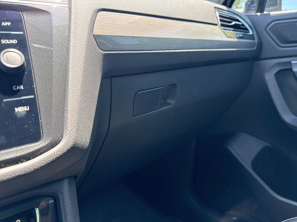 Used 2019 Volkswagen Tiguan SE w/ Panoramic Sunroof Package AWD/4WD image 30