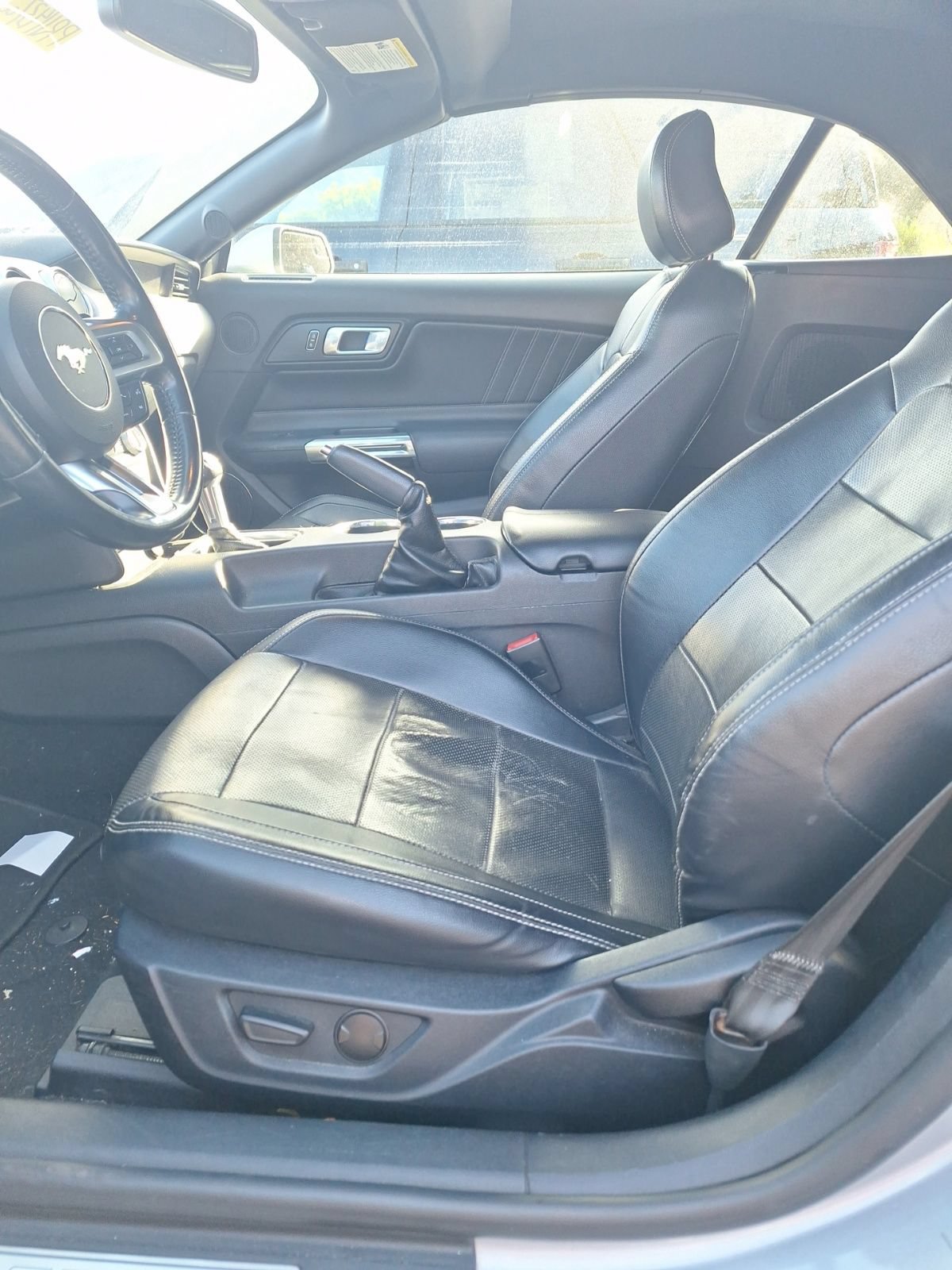 Certified 2020 Ford Mustang Premium RWD image 11