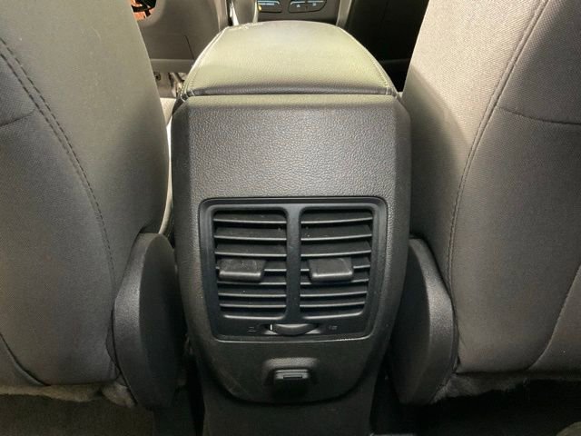 Certified 2019 Ford Escape SE image 17