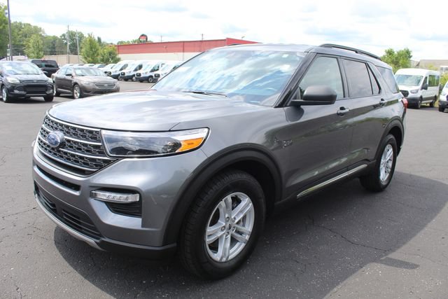 Certified 2024 Ford Explorer XLT w/ Equipment Group 202A AWD/4WD image 8