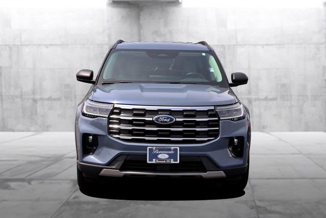 Certified 2025 Ford Explorer Active w/ Active Comfort Package AWD/4WD image 4