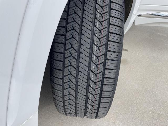 Used 2024 GMC Terrain Denali image 11