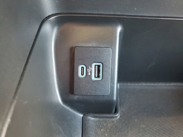 Certified 2022 Ford F150 XLT w/ Equipment Group 302A High image 28