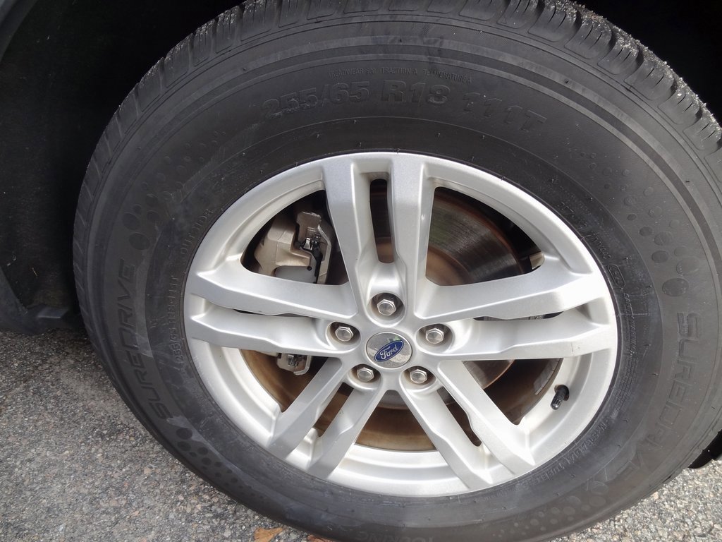 Certified 2020 Ford Explorer XLT w/ Equipment Group 202A image 13