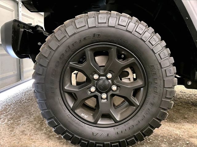 Used 2023 Jeep Wrangler Sport AWD/4WD image 8