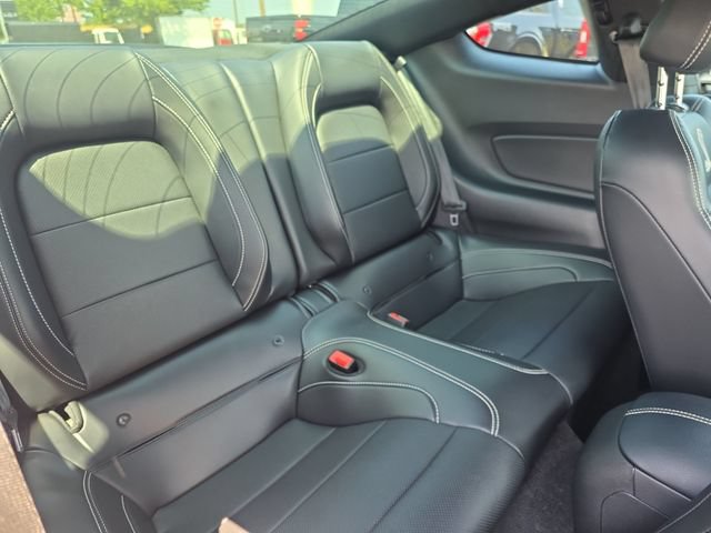 Certified 2020 Ford Mustang Shelby GT500 w/ Technology Package RWD image 19