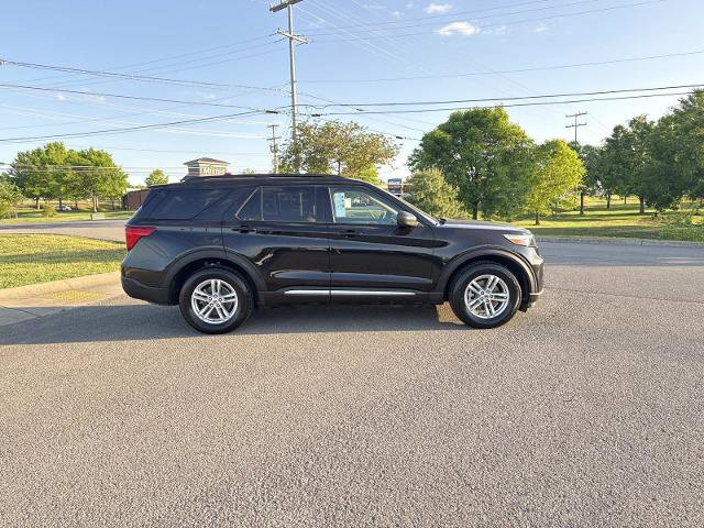 Certified 2024 Ford Explorer XLT w/ Equipment Group 202A AWD/4WD image 4