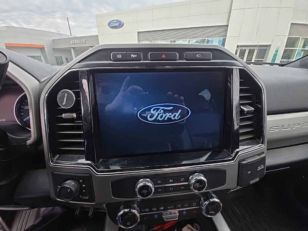 Certified 2022 Ford F350 Lariat image 6