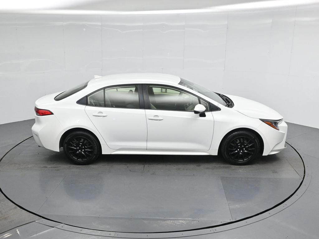 Used 2020 Toyota Corolla LE image 9