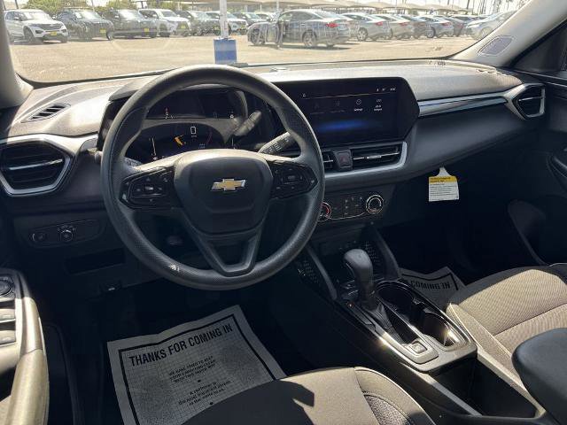 Used 2024 Chevrolet TrailBlazer LS w/ LS Convenience Package image 17