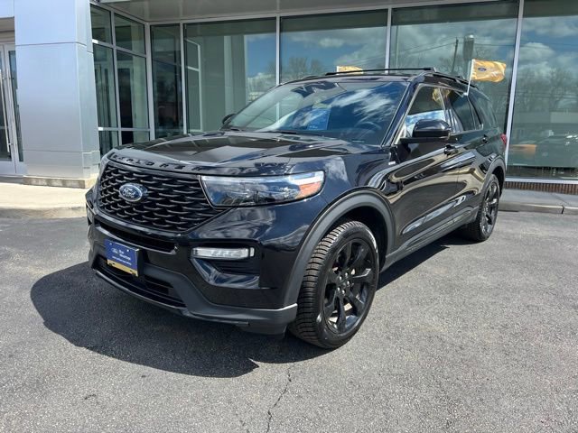Certified 2023 Ford Explorer ST-Line w/ Class IV Trailer Tow Package image 3