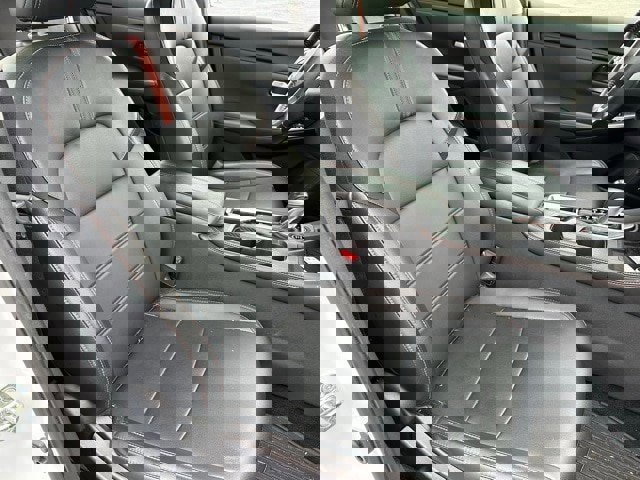 Used 2024 Nissan Sentra SR w/ SR Premium Package image 15