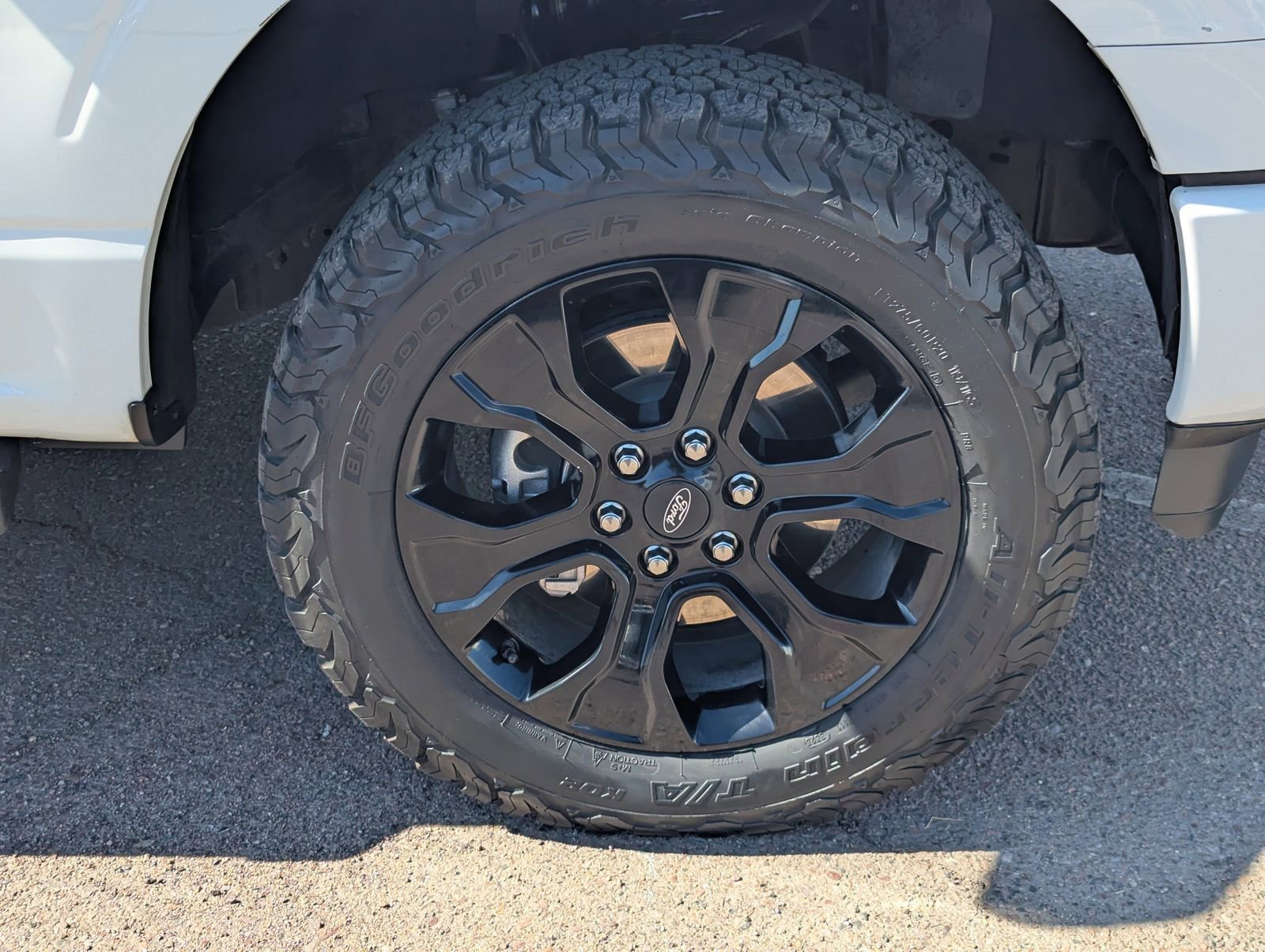 Certified 2022 Ford F150 XLT w/ Equipment Group 302A High image 9