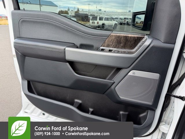 Certified 2024 Ford F250 Lariat w/ Lariat Ultimate Package AWD/4WD image 22