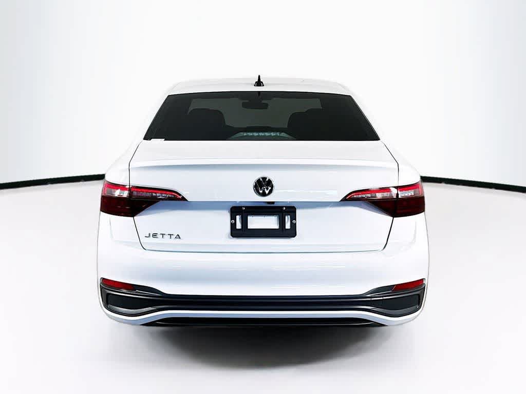 Used 2024 Volkswagen Jetta Sport FWD image 5