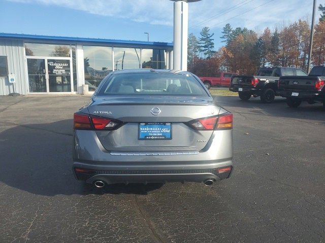 Used 2020 Nissan Altima 2.5 SV image 4