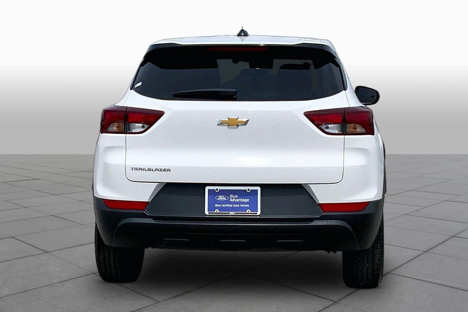 Used 2023 Chevrolet TrailBlazer LS FWD image 5