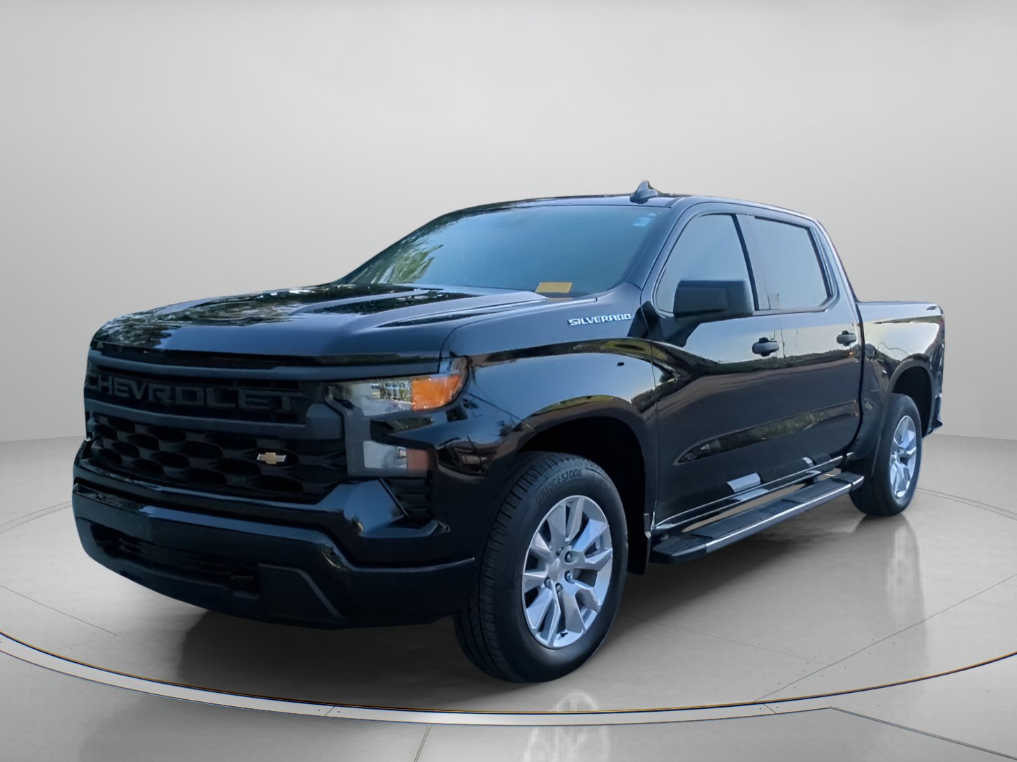 Used 2024 Chevrolet Silverado 1500 Custom RWD image 8