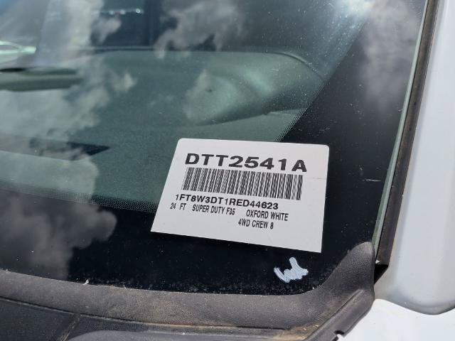 Certified 2024 Ford F350 XLT AWD/4WD image 39
