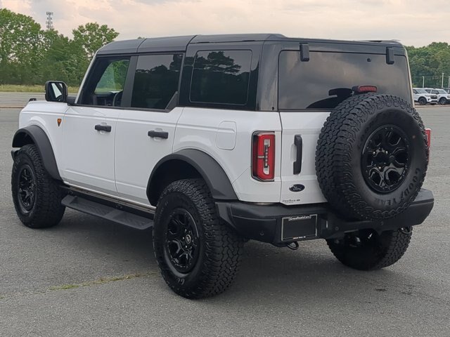 Certified 2025 Ford Bronco Badlands AWD/4WD image 6