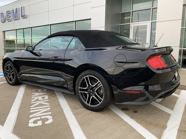 Certified 2018 Ford Mustang Premium w/ Equipment Group 201A RWD image 11
