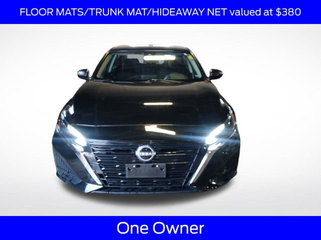 Used 2025 Nissan Altima 2.5 SV FWD image 3